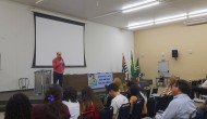 Palestra na Faculdade Municipal conscientiza sobre doenças renais crônicas e doação de órgãos